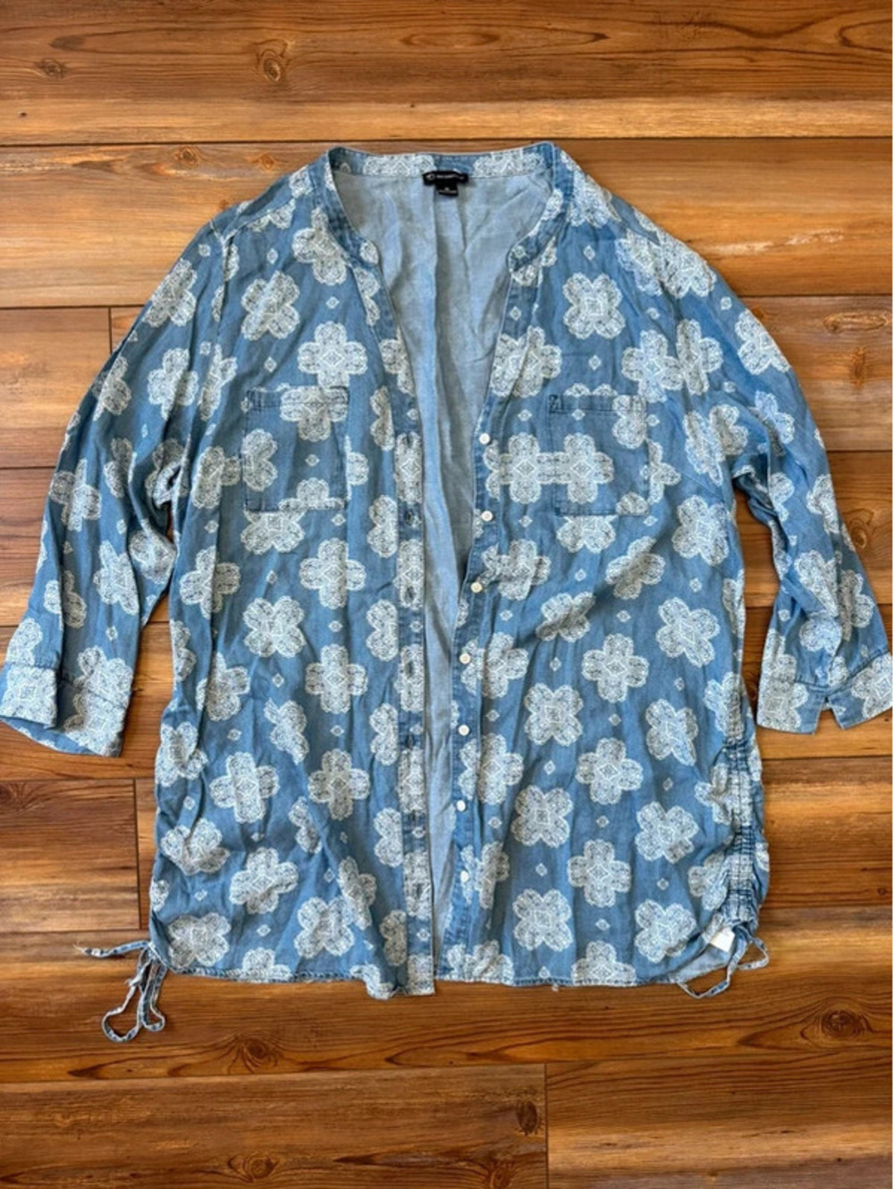 New directions cardigan size XL
